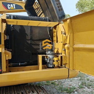 Excavatrice hydraulique sur chenilles Caterpillar 325BL d'occasion, économique en carburant et puissante, pour les travaux de construction et de bâtiment à grande échelle - Product Image 5