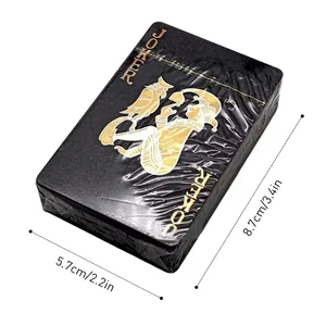 Naipes de póker de plástico PVC de diseño personalizado con impresión en la parte delantera y trasera, naipes de sublimación impermeables negros y dorados con caja