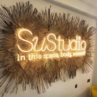 Enseigne néon LED personnalisée pour les propriétaires de petites entreprises – Texte et logo sur mesure pour salons de beauté, bars, boutiques et décorations de devantures