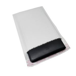 Tùy chỉnh OEM thân thiện với môi tái chế kích thước tùy chỉnh <span class=keywords><strong>Poly</strong></span> <span class=keywords><strong>Bubble</strong></span> bưu phẩm trắng đen tự niêm phong phong bì vận chuyển nhà cung cấp - Product Image 1