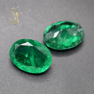 Großhandelspreis Laborgezüchteter Smaragdstein Oval Geformter Kristallglas-Kolumbien-Smaragd Wärmebehandelter Synthetischer Loser Edelstein - Product Image 2