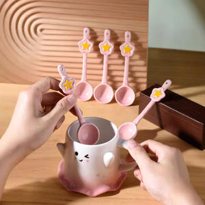 ملعقة حساء من البورسلين متينة بتصميم زهور جميلة وعصرية، أدوات مائدة للطلاب والأطفال، هدية مباشرة من المصنع - Product Image 1