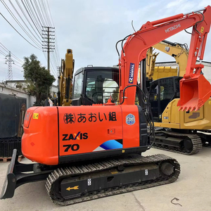 Miniexcavadora Hitachi ZX70 Modelo 2019 de Alta Calidad, Capacidad de Cucharón de 0.3M, Motor Japonés Importado, Bomba de 7T, Motor Hitachi Usado - Product Image 1