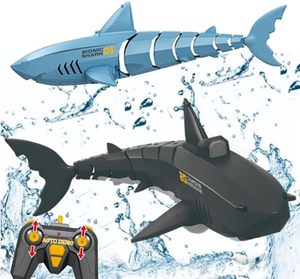 <span class=keywords><strong>Bateau</strong></span> <span class=keywords><strong>télécommandé</strong></span> 2,4 GHz en forme de requin <span class=keywords><strong>pour</strong></span> enfants, jouet électrique haute simulation <span class=keywords><strong>pour</strong></span> <span class=keywords><strong>piscine</strong></span> et salle de bain, le cadeau idéal - Product Image 1