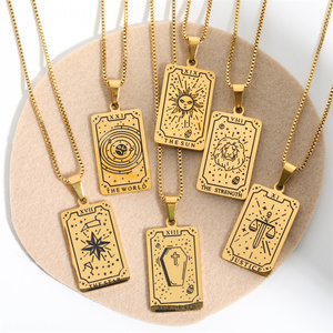 Collar de Cadena de Eslabones de Acero Inoxidable Chapado en Oro de Alta Calidad con Colgante de Cartas del <span class=keywords><strong>Tarot</strong></span> Resistente al Agua, Joyería de Moda al por Mayor - Product Image 1