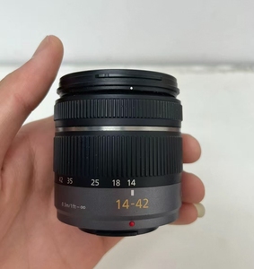 เลนส์คุณภาพสูง น้ำหนักเบา LUMIX G Vario 14-42 มม. F3.5-5.6 ASPH เลนส์กล้อง M4/3 - Product Image 1