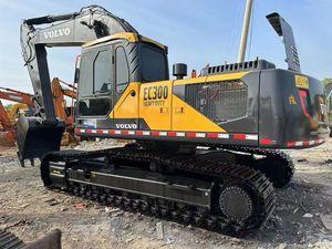 Bomba de Engranajes de Motor Nueva para Excavadora Volvo EC300 Usada de 30 Toneladas, a Bajo Precio - Product Image 2