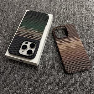 <span class=keywords><strong>Coque</strong></span> de Téléphone Mobile Magnétique en PC Rigide Mince Luxe Texturée Fibre de Carbone pour <span class=keywords><strong>iPhone</strong></span> 12 <span class=keywords><strong>13</strong></span> 14 15 16 <span class=keywords><strong>Pro</strong></span> <span class=keywords><strong>Max</strong></span> Plus Antichoc - Product Image 3