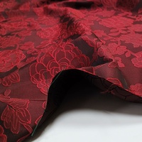 Tissu textile de mode en polyester tissé, motif floral en relief 3D, jacquard brodé, tissu teint en fil pour vêtements JSH-5965