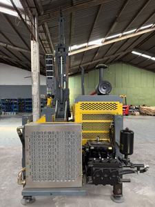 Plataforma de Perforación de Pozos de Agua sobre Orugas, con Motor Diésel, Perforadora de Núcleos, Caja de Cambios de 22HP, 1300m de Profundidad, para Minería y Extracción de Agua - Product Image 4