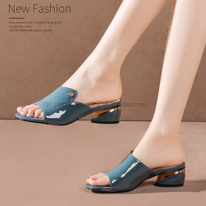 Sandalias de Verano, Moda, Tacón Medio, Zapatos de Mujer, Cuero Suave - Product Image 2