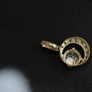 Colgante Kj18 de oro macizo de 9K con Círculo de cristal delicado, collar sencillo mínimo y regalo de Joyería de diamantes para mujer - Product Image 3