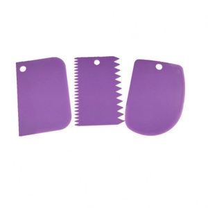Nouvel ensemble de spatules trois couleurs, spatule à crème en plastique pour gâteau, durable et facile à nettoyer L0252/2 - Product Image 2