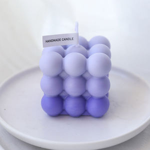 Sang Trọng Nhiều Màu Sắc Phun Món Quà Sáng Tạo Sáp Đậu Nành 3D Rubik Của Nến Thơm Bong Bóng Cube Nến Rubik - Product Image 4