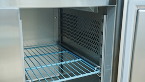 Refrigerador de sobremesa Tres puertas Debajo DE LA MESA Refrigerador de acero inoxidable Debajo del banco Nevera - Product Image 5