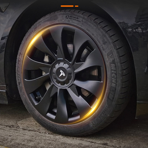 Nouveau design Accessoires d'extérieur de voiture Couvercle de moyeu <span class=keywords><strong>noir</strong></span> de <span class=keywords><strong>18</strong></span> <span class=keywords><strong>pouces</strong></span> <span class=keywords><strong>Enjoliveur</strong></span> de roue chromé de <span class=keywords><strong>18</strong></span> <span class=keywords><strong>pouces</strong></span> pour Tesla Model 3 - Product Image 3