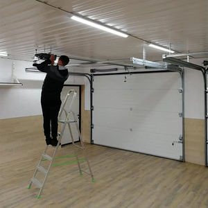 <span class=keywords><strong>Porte</strong></span> <span class=keywords><strong>de</strong></span> <span class=keywords><strong>garage</strong></span> sectionnelle enroulable <span class=keywords><strong>avec</strong></span> <span class=keywords><strong>porte</strong></span> piétonne, <span class=keywords><strong>prix</strong></span> d'usine - Product Image 1