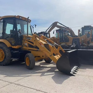 รถตักล้อยาง JCB 3CX พร้อมระบบไฮดรอลิก เครื่องยนต์คัมมินส์ รับน้ำหนักได้ 9 ตัน ขับเคลื่อนสี่ล้อ สำหรับงานก่อสร้าง - Product Image 5