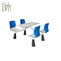 Ensemble de mobilier de cafétéria en polypropylène durable, prix d'usine, best-seller, pour salle à manger d'étudiants avec 4 chaises connectées