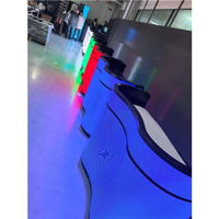 Pantalla LED Unilumin para Barra de Bar, Panel de Video Curvo y Flexible P2.5, 1080P HD, Empalme sin Separaciones, HDR 1000:1, Resistente a la Luz Solar