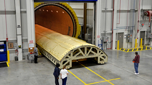 Autoclave per Compositi di Alta Qualità, Durevole e Completamente Automatica, a Controllo Computerizzato per Parti Auto come Cofani - Product Image 4