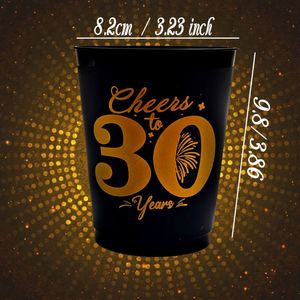 Lot de 12 gobelets de fête pour 30e anniversaire, noirs et dorés, gobelets en plastique « Longue vie aux années » pour célébration - Product Image 2