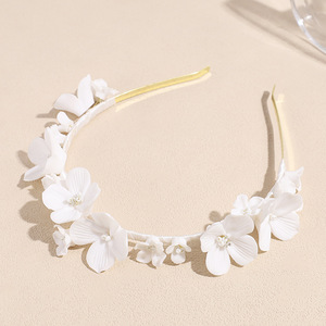 Serre-têtes de mariée romantiques <span class=keywords><strong>vintage</strong></span> élégants de luxe en alliage avec strass et perles en forme de fleur pour <span class=keywords><strong>mariage</strong></span>, anniversaire et fiançailles - Product Image 6