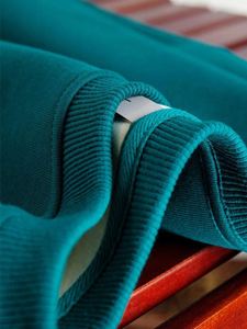 H5589 Nouveautés Vente en gros Personnalisé 420 Gsm 100% Coton Sweat-shirts unisexe vierges doublés en polaire Silver Fox - Product Image 5