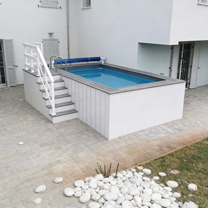 Grande piscine hors sol ovale avec revêtement en bois décoratif et pompe filtrante intégrée robuste pour une utilisation continue - Product Image 1