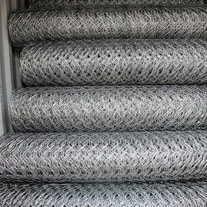 Grillage <span class=keywords><strong>gabion</strong></span> galvanisé 10 cm x 10 cm, 1,5 m x 25 m, fil robuste de 2,5 mm pour clôture en pierre et mur de soutènement - Product Image 4