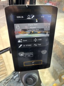 รถขุด CAT 330GC มือสอง 30 ตัน สภาพดี รับประกัน 6 เดือน พร้อมเครื่องยนต์ มอเตอร์ ปั๊ม เกียร์ แบริ่ง ของแท้ 100% จากญี่ปุ่น - Product Image 5