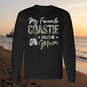 Mi camiseta de manga larga con la frase "Mi guardacostero favorito me llama mamá" de la Guardia Costera de EE. UU. - Product Image 3