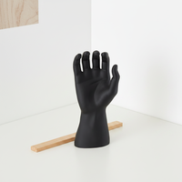 Main de mannequin réaliste à bas prix pour présentation de bijoux, bracelets, bagues et gants
