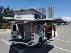 Mini caravane de voyage en aluminium personnalisée avec lit coulissant, design pliable et imperméable pour le <span class=keywords><strong>camping</strong></span> et les voyages en plein air - Product Image 2