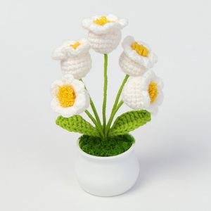 Flores de Lirio de los Valles Tejidas a Crochet Hechas a Mano, Cabezas de Flores Tejidas a Crochet, Decoración de Escritorio para Navidad, Cumpleaños, Regalo - Product Image 2