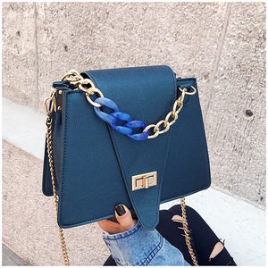 Borse da donna esterne all'ingrosso 2019 nuova catena invernale <span class=keywords><strong>borsa</strong></span> alla moda borse semplici <span class=keywords><strong>borsa</strong></span> a tracolla a catena di moda - Product Image 2