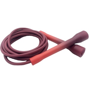 <span class=keywords><strong>Corde</strong></span> à <span class=keywords><strong>sauter</strong></span> en PVC de 5 mm avec logo personnalisé, dégradé <span class=keywords><strong>rouge</strong></span>, pour adultes et enfants - Product Image 1