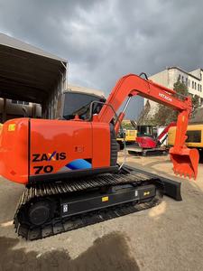Excavatrice Hitachi ZX70 d'occasion, 7 tonnes, sur chenilles, en bon état, excavatrice Hitachi 70 d'occasion à vendre - Product Image 3