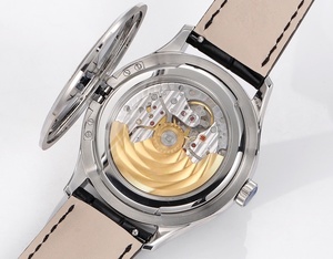 Montre chronographe luxueuse avec aiguilles en acier inoxydable, diamètre 43 mm, résistance à l'eau 30 bars, mouvement mécanique - Product Image 3