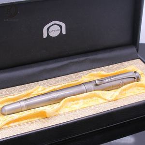 Pluma estilográfica de plata real corrosiva antigua de lujo, diseño de cuerpo, regalo de recuerdo de país, logotipo, pluma estilográfica de metal de peso pesado para Arabia Saudita - Product Image 6