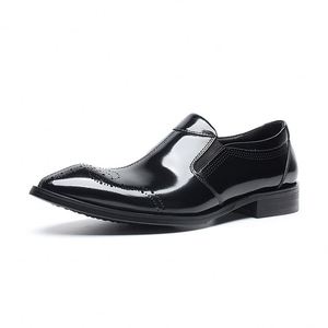 รองเท้าหนังแท้สำหรับฤดูใบไม้ร่วง สไตล์ทางการและลำลอง - รองเท้าผู้ชายแบบ Brogue ลายฉลุ ระบายอากาศได้ดี ทรงหัวแหลม ดีไซน์ทันสมัย - Product Image 3