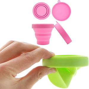 Tasse en silicone pliable portable, réutilisable, de qualité alimentaire, avec couvercles, design classique traditionnel, idéale pour un cadeau - Product Image 3