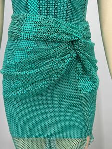 Robe <span class=keywords><strong>de</strong></span> soirée <span class=keywords><strong>de</strong></span> luxe vert émeraude à sequins pour <span class=keywords><strong>femme</strong></span>, avec décolleté torsadé, fente haute et ourlet en maille, coupe trapèze, <span class=keywords><strong>tenue</strong></span> <span class=keywords><strong>de</strong></span> Noël formelle - Product Image 5