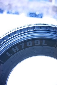 Neumáticos al por mayor a precio de fábrica, neumáticos nuevos para camión, neumáticos radiales de acero, patrón de dirección, para las cuatro estaciones, LCH T-REX 315/80R22.5 - Product Image 4