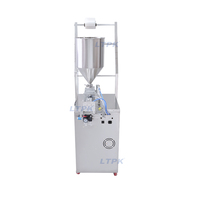 Machine d'emballage verticale de sachets de sauce à trois soudures latérales pour sachets de chocolat, confiture et pâte de piment