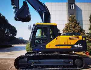 รถขุดไฮดรอลิกแบบตีนตะขาบ HX220HD 22 ตัน ใหม่จากโรงงาน พร้อมอะไหล่ - Product Image 2