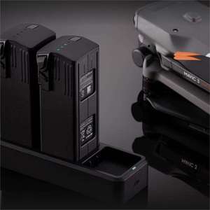 Kit de batería Mavic <span class=keywords><strong>3</strong></span>: <span class=keywords><strong>3</strong></span> baterías Mavic <span class=keywords><strong>3</strong></span> + 1 accesorio de concentrador de carga Mavic <span class=keywords><strong>3</strong></span> para Mavic <span class=keywords><strong>3</strong></span> Series y Mavic <span class=keywords><strong>3</strong></span> Enterprise Series - Product Image 4