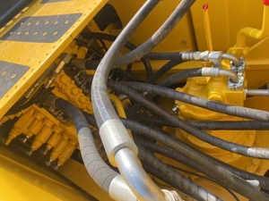 Vente chaude Modèle 2022 PC200 Excavatrice sur chenilles d'occasion Komatsu 20 tonnes avec pompe PLC, roulement, moteur et moteur pour travaux de construction - Product Image 2