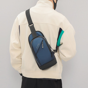 Bolso de Pecho de Nailon Impermeable Antirrobo para Hombre, con Cierre de Cremallera y Logotipo Personalizado, Portátil, de Gran Capacidad, para Exteriores - Product Image 6
