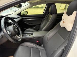 Mazda3 Axela <span class=keywords><strong>2022</strong></span> Sedán 2.0L Gasolina, Volante a la Izquierda, Estado Premium, Interior Oscuro, Neumáticos R18, Asientos de Tela, ¡Gran Venta! - Product Image 3